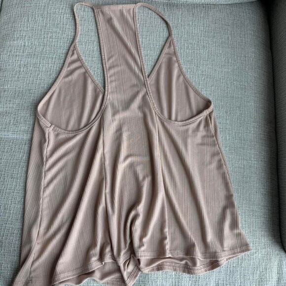 Free people tank - Picture 2 of 3